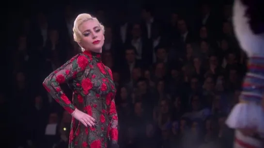 Lady Gaga - Million Reasons (Medley-Live From The Victorias Secret Fashion Show In Paris)