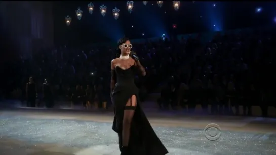 Rihanna - Diamonds Live Victorias Secret Fashion Show 2012 1080p HD