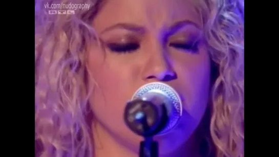 Shakira Sexy – Objection (Tango)(Top of The Pops 2002)