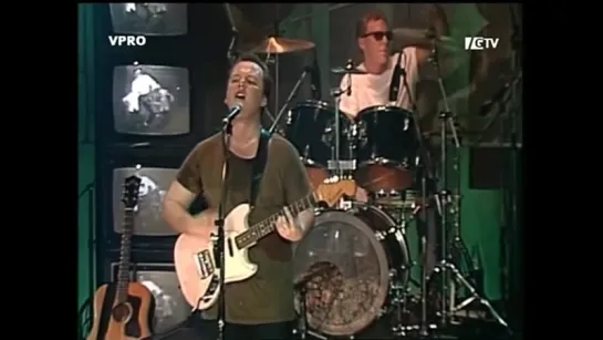 PIXIES: 1988-10-01 - VPRO Fa. Onrust, VPRO Studios, Hilversum, NL