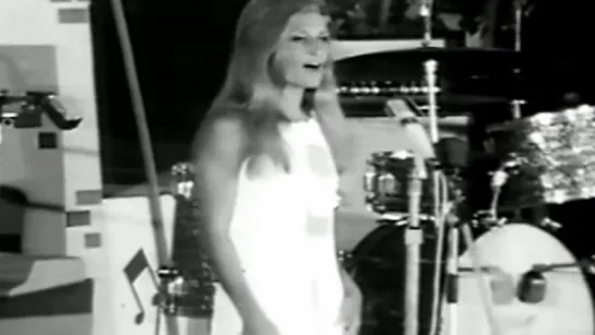 Dalida - Un po d'amore (Pozzaglia - Tournée italienne 1968) Live #