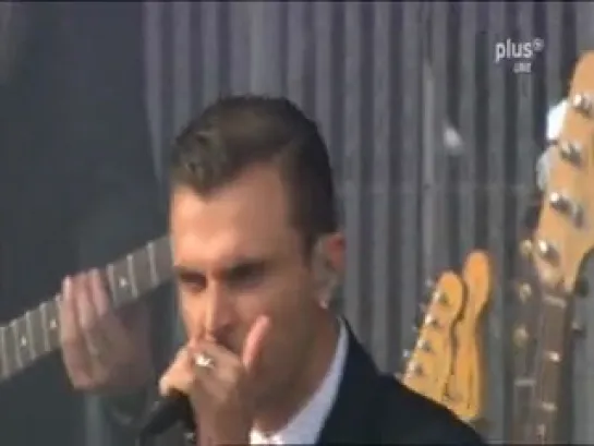 Hurts _- Confide In Me Kylie Minogue Cover EinsPlus - Rock am Ring LIVE_2011