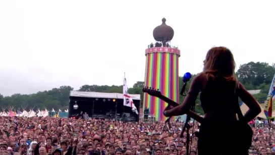 2015 - Wolf Alice Glastonbury