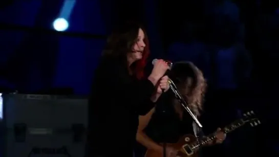 Ozzy & Metallica - Iron Man & Paranoid (2009) (Official Live Video)