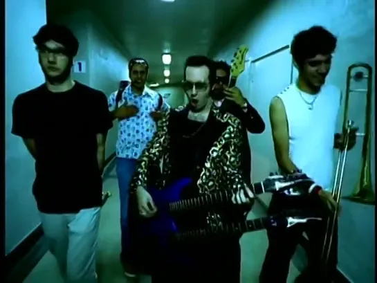 Reel Big Fish - Take On Me (Official Video)