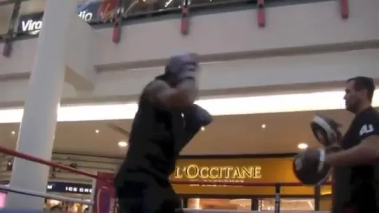 Full Anthony Joshua Public Workout In Watford