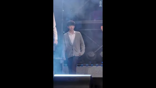 |FANCAM| Seventeen - Mansae (Wonwoo focus) | 151016 @ MBC Foodbank Festival Concert (Recording)