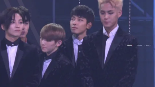 |FANCAM| Seventeen - Best Star (Wonwoo focus) | 161116 @ 2016 Asia Artist Awards