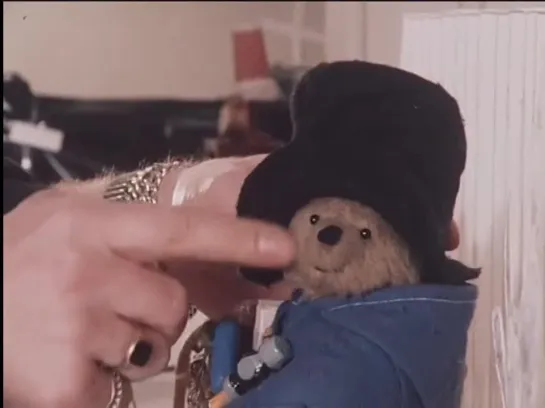 Paddington bear (1976)