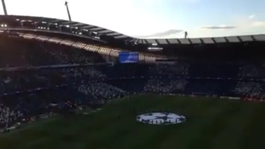 Torcida do Manchester City cantando Hey Jude