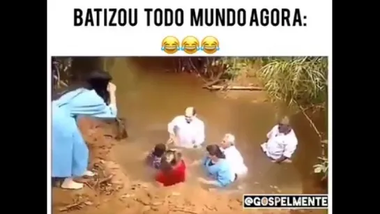 Batizado comunitário