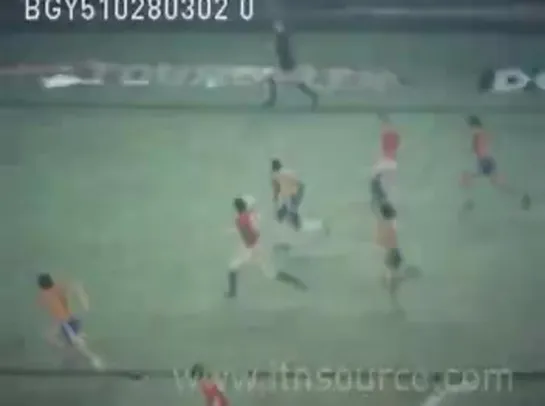 Brasil 2 x 0 Tchecoslováquia 1978(480P).mp4