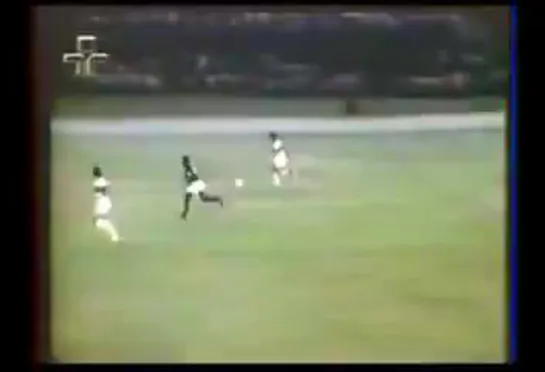 Cruzeiro 4 x 1 Olímpia   PAR Libertadores 1976(480P).mp4