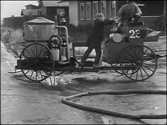 Пожарный / The Fireman (1916)