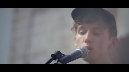 Troye Sivan - YOUTH Acoustic (Sydney Session)