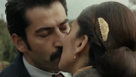 Первый  поцелуй.Karadayi.Mahir and Feride