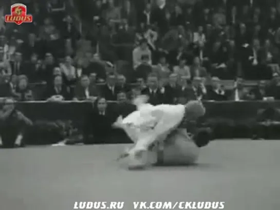 Подсечка Виллема Рюски (Нидерланды) JUDO 1972 European Championships Wim Ruska (NED)