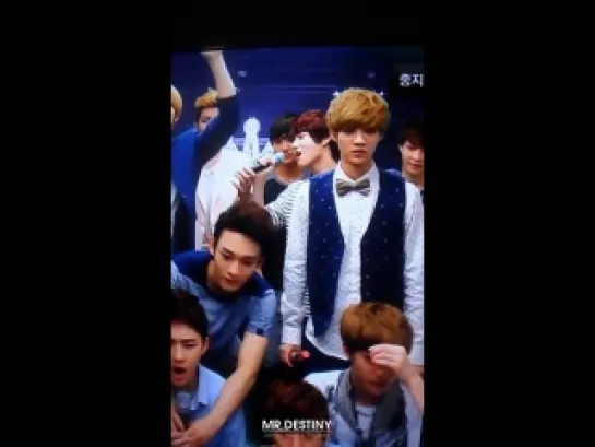 [fancam] 120810 EXO KTV (long ver.) @ S.M. ART EXHIBITION