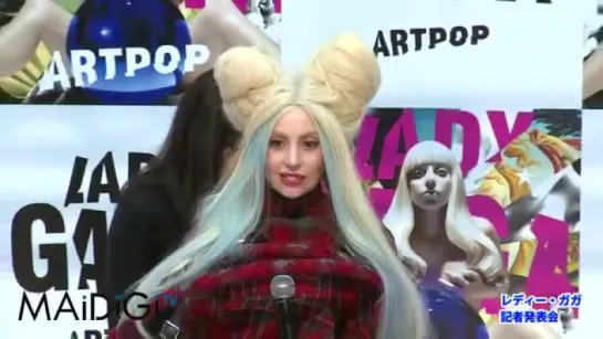 2013 // Lady Gaga > Conférence - Japon (Gagavision.net)