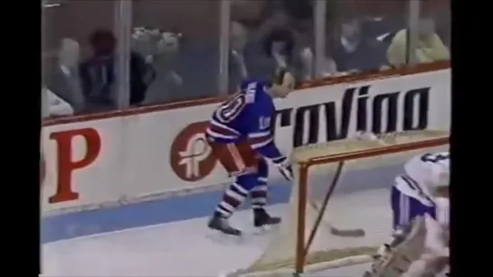 Первый гол Ги Лафлёра (New York Rangers - Montreal Canadiens, 04.02.1989)