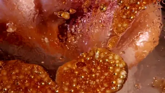 Marilyn Minter - Green Pink Caviar