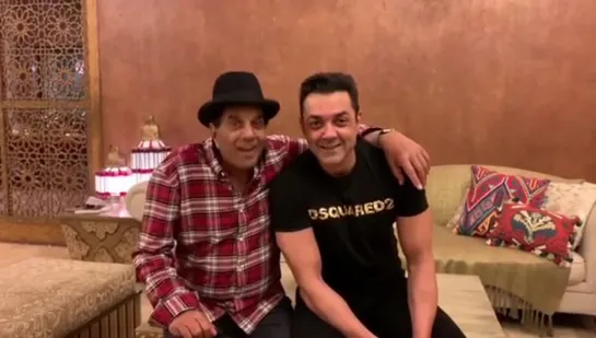 iambobbydeol Happy New Year 2019!!