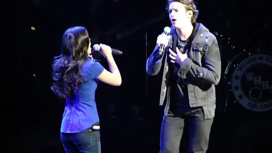 Glee Live Lea Michele (Rachel Berry) & Jonathan Groff (Jesse St. James) - Lionel Richie 'Hello'