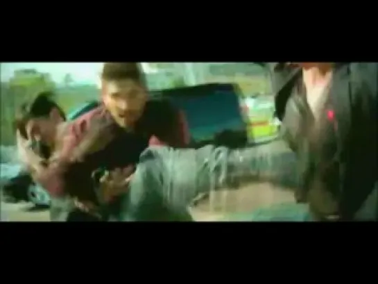 Iddarammayilatho; fighting scene