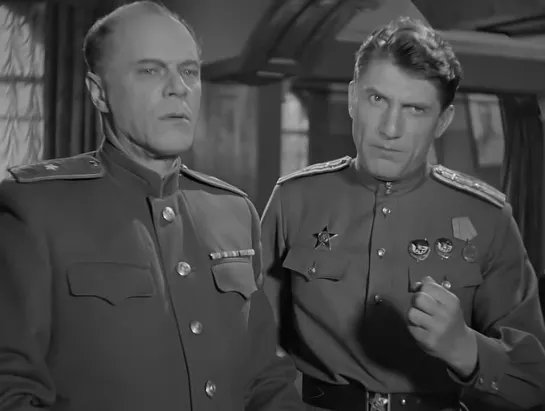 Фильм "Небесный тихоход" (1945)