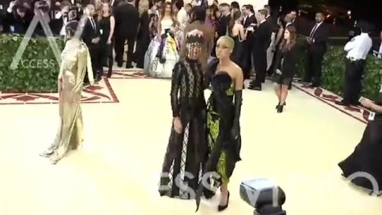 Cara Delevingne and Adwoa Aboah at the 2018 MET Gala