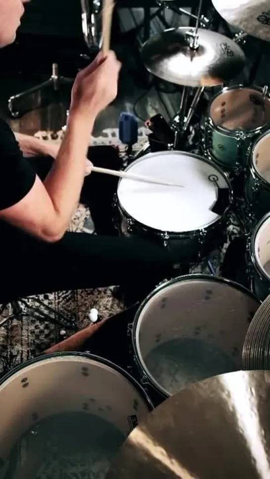 Видео от Барабанщики «FunkyDrummer»