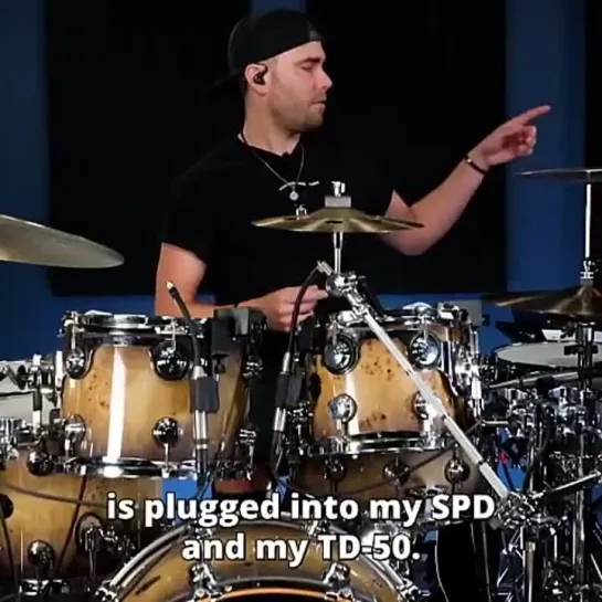 Видео от Барабанщики «FunkyDrummer»