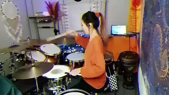 Видео от Барабанщики «FunkyDrummer»