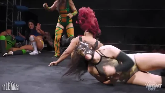 13 Woman Gauntlet Battle Royal