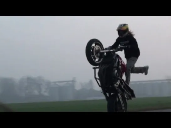 Stunt Riding, Extreme Moto Sport, Training Day .