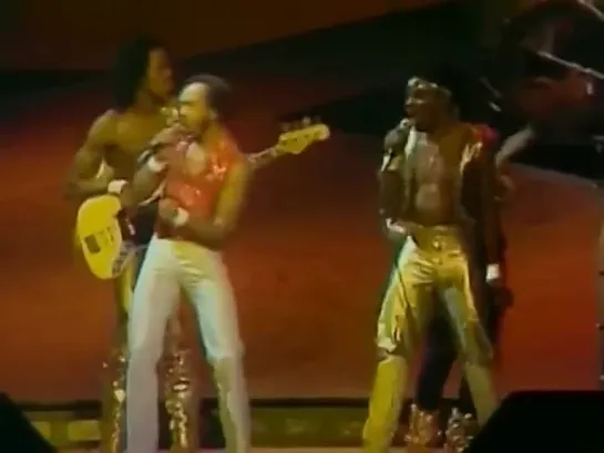 Earth, Wind & Fire - I've Had Enough (Live)