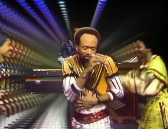 Earth, Wind & Fire - September