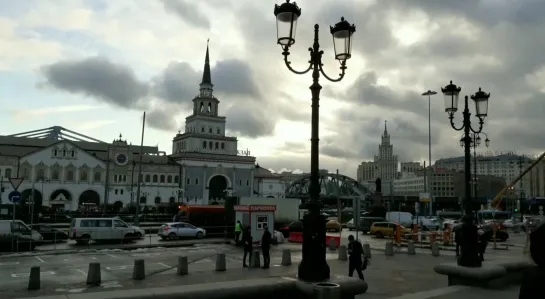 Площадь трёх вокзалов, электричка “Ласточка”. Прогулка по Москве.