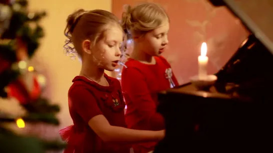 Рождественская песня “В ночном саду” в исполнении детей. ✨🙏 👼