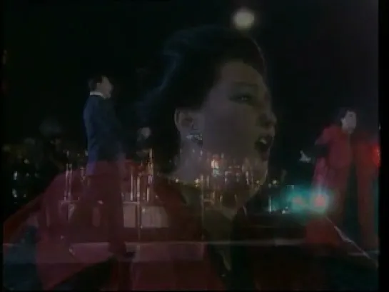 Freddie Mercury & Montserrat Caballe - How Can I Go On