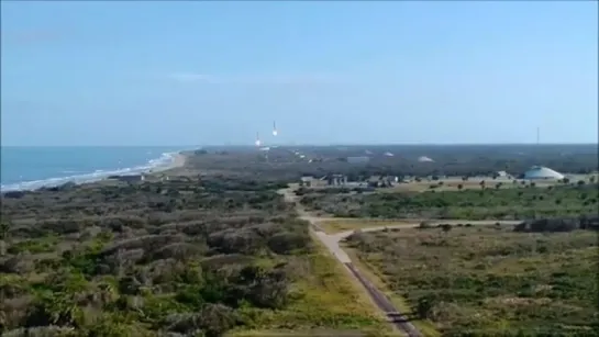 SpaceX Falcon Heavy two Booster Landing 2/06/2018