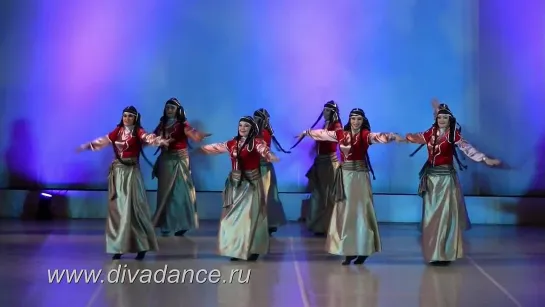 Мтиулури        грузинский народный танец - студия танца Divadance