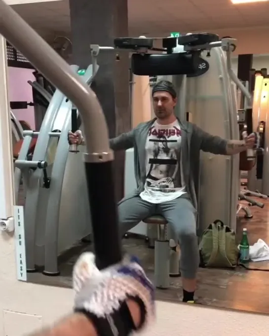 David in the gym (1)