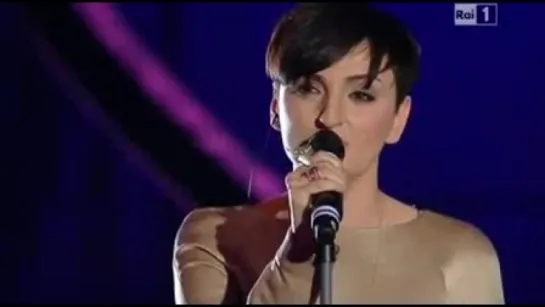 Arisa - La notte (Sanremo 2012)