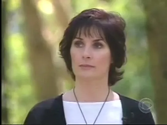 Enya - CBS News Sunday Morning Interview (28.10.2001) USA