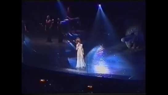 Mylene Farmer - 19 - "Innamoramento" - Mylenium tour - Любительская запись - Paris Bercy - 26.09.1999