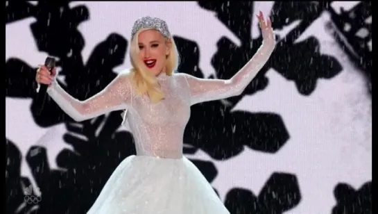 Gwen Stefani - You Make It Feel Like Christmas Special Full Live