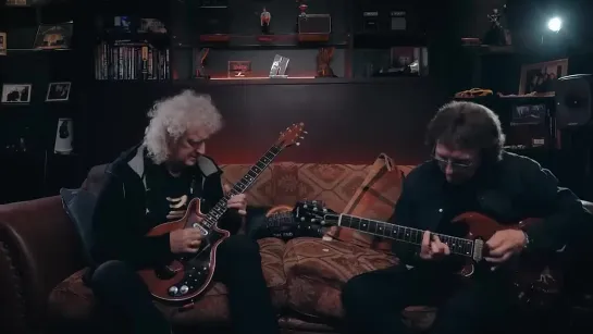 Brian May & Tony Iommi play Black Sabbath's Paranoid