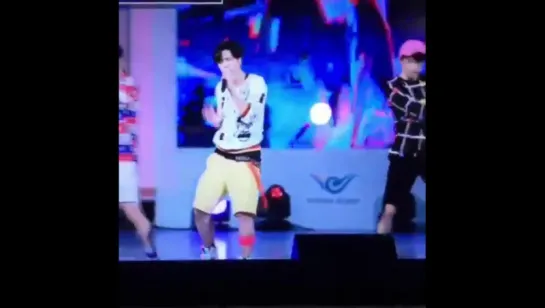 [FANCAM]150728 Sukira Concert Stop Stop It (Youngjae focus)