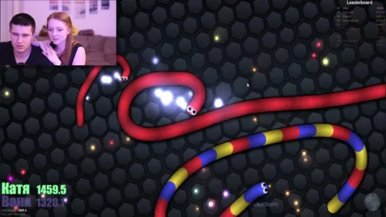 У КОГО ДЛИННЕЕ _ SLITHER.IO _ SWEET HOME